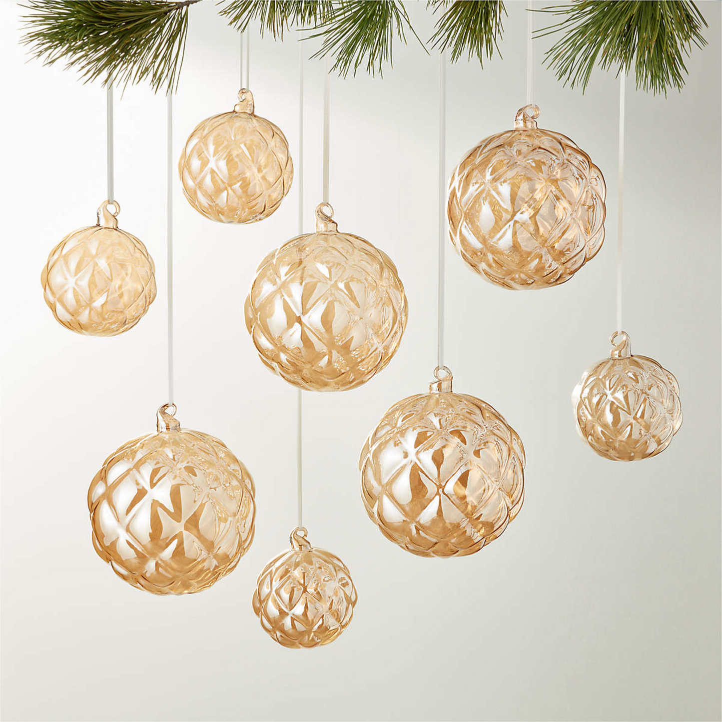 Quilted Illusion Ornaments: Medium