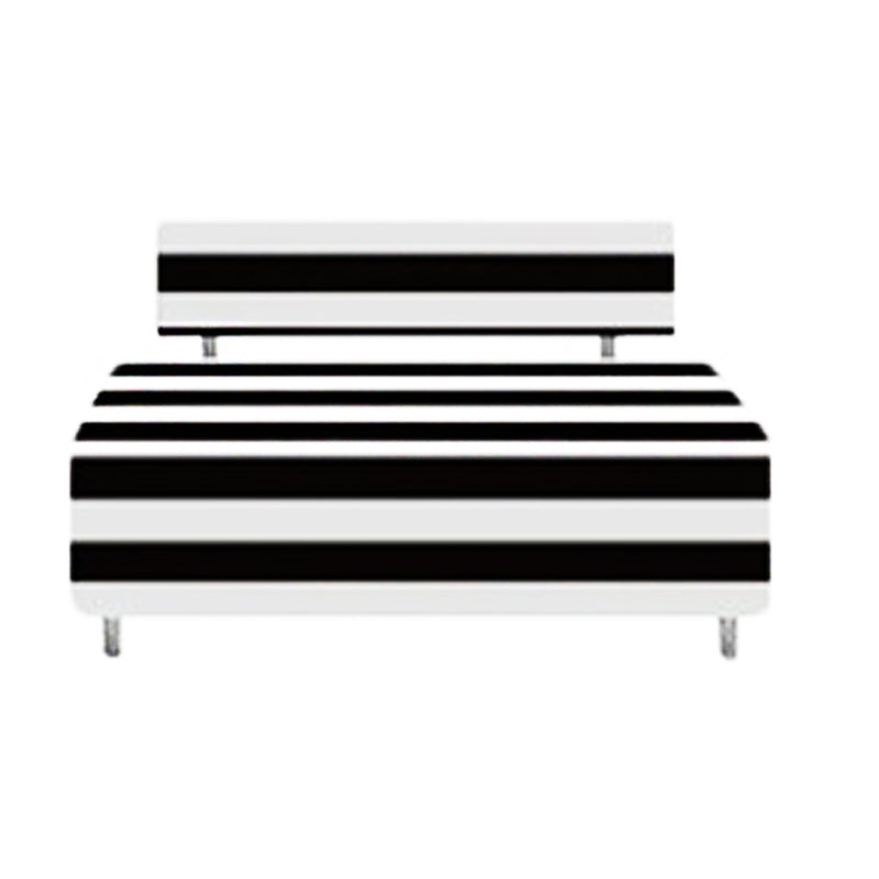 Black and White Costa Rica Bench