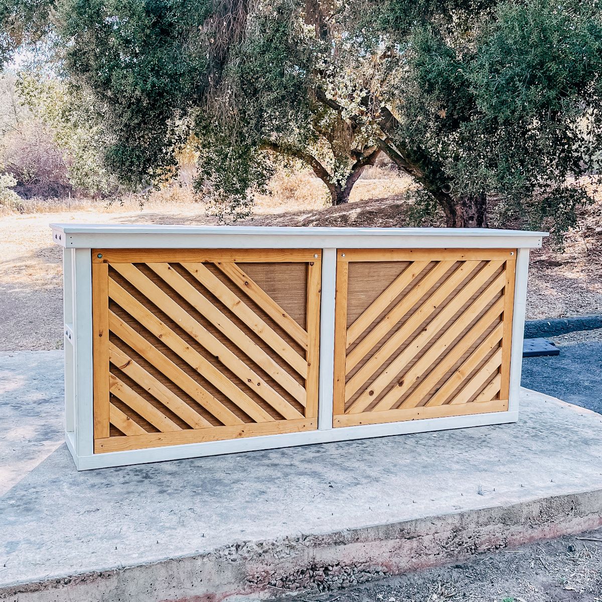 8' White Slatted Bar