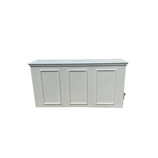 White Bar