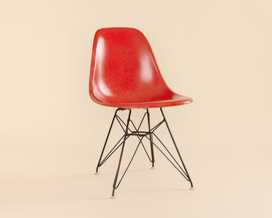 Red Eames Eiffel Chair