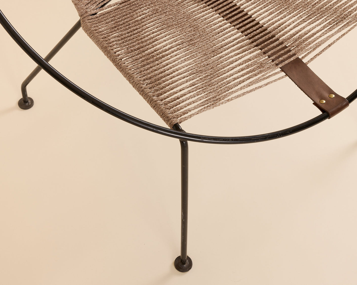 Black & Tan Hemp Hoop Chair