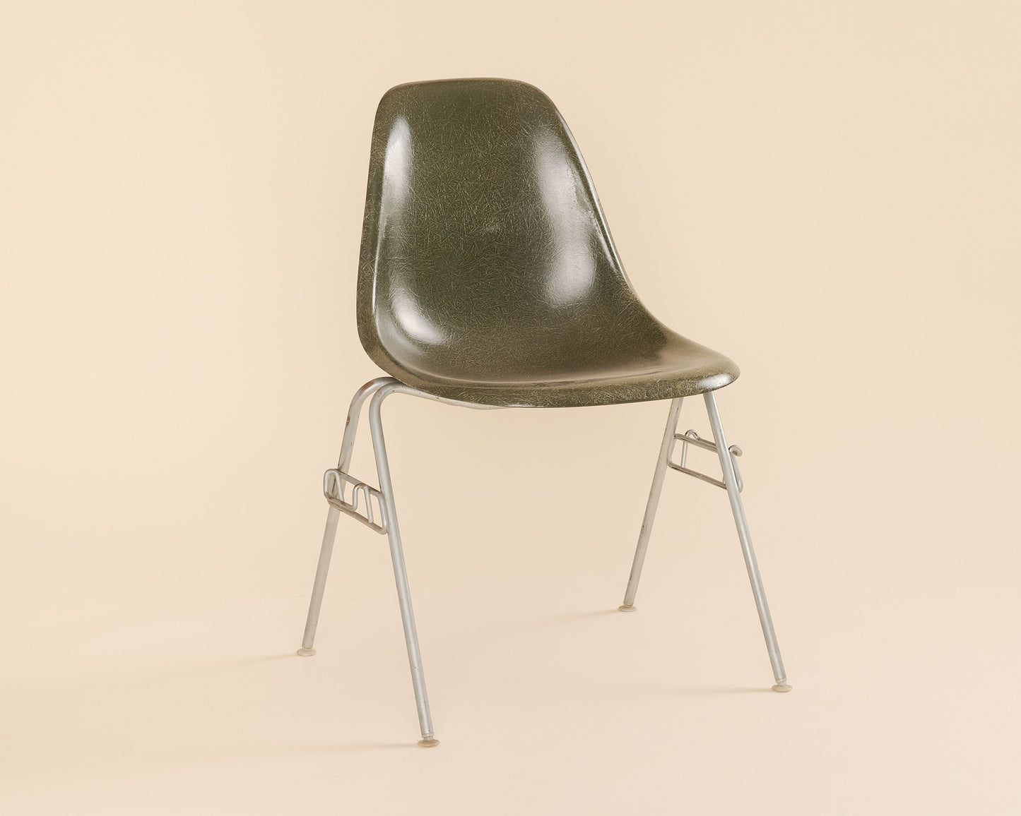 Sage Eames Fiberglass Chair