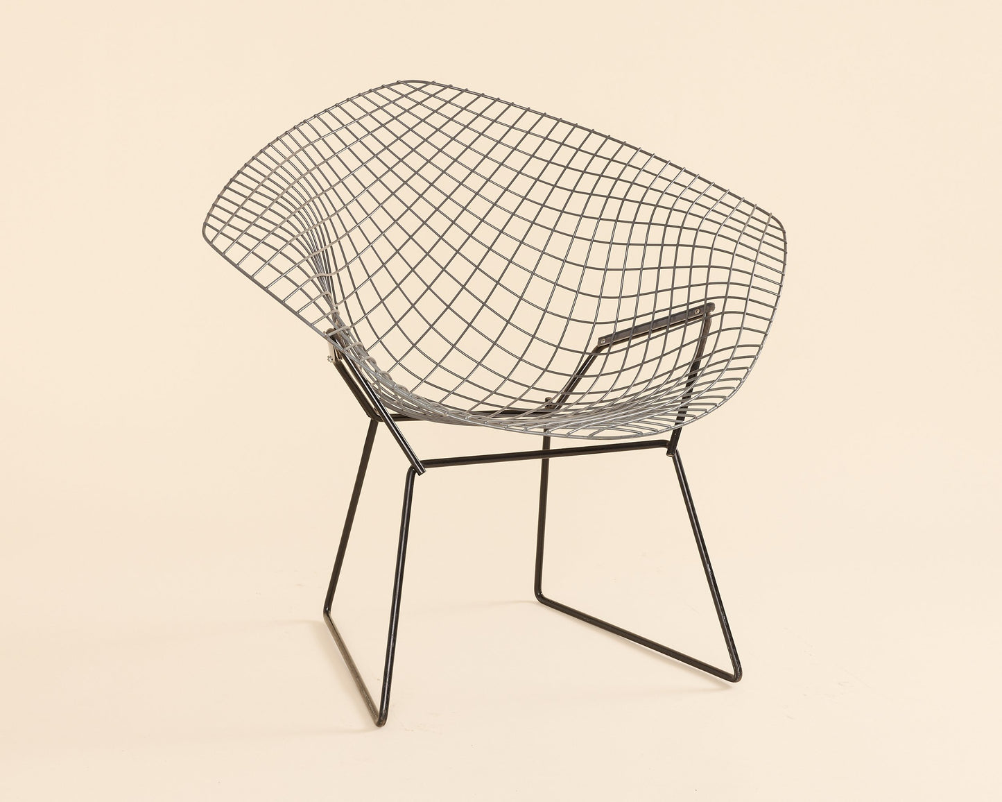 Gray on Black Knoll Bertoia Diamond Chair