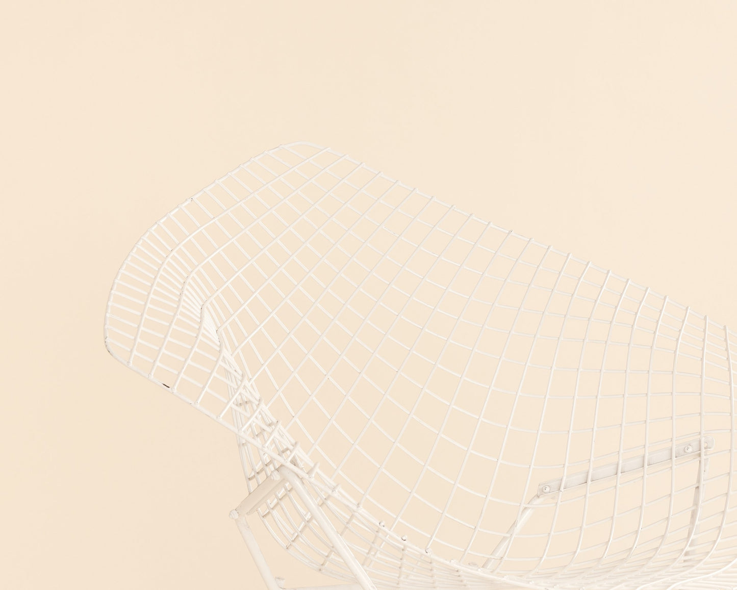 White Knoll Bertoia Diamond Chair